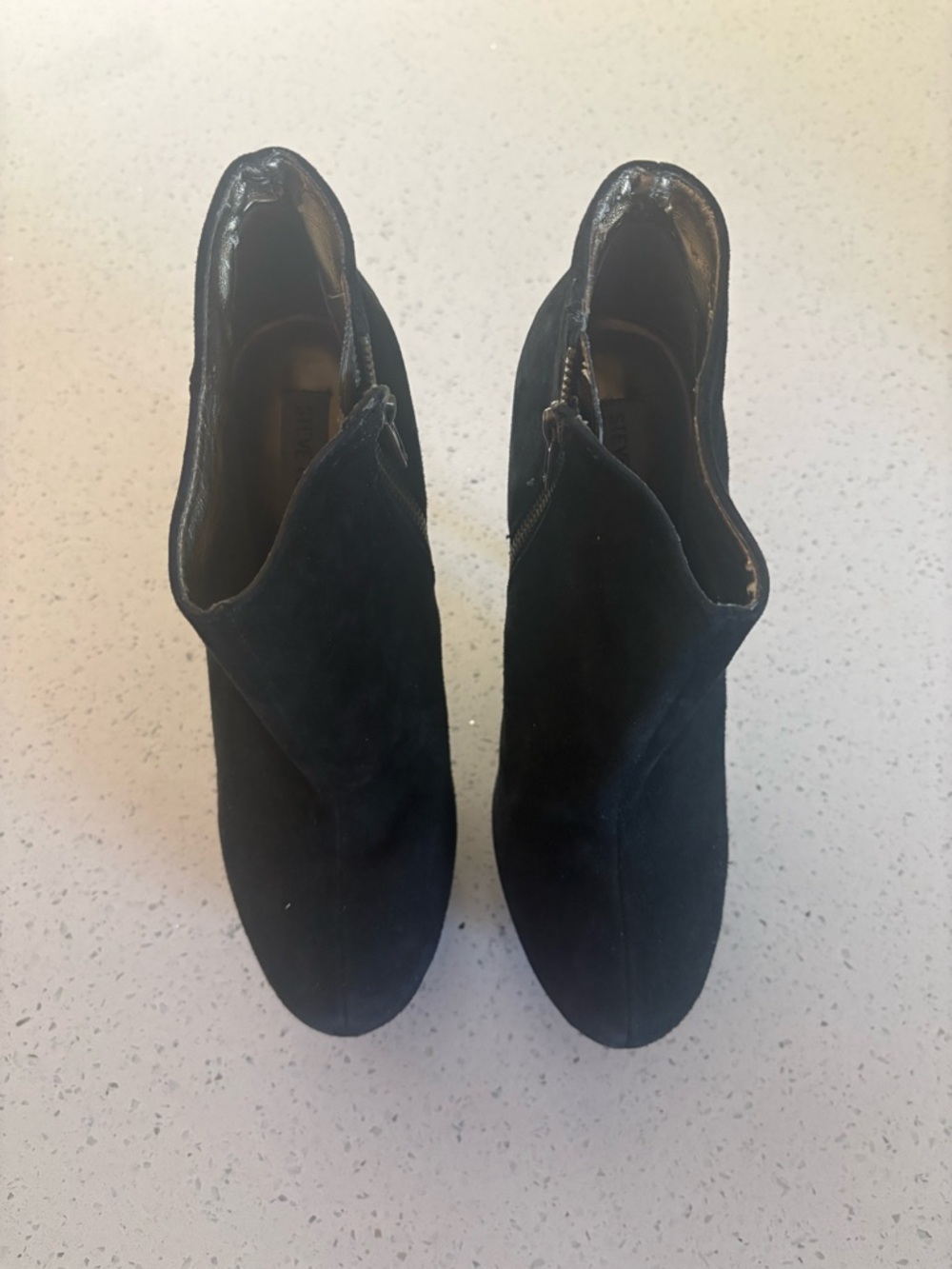 Steve Madden Black Suede Women’s Ankle Boots -Chelsey size 9